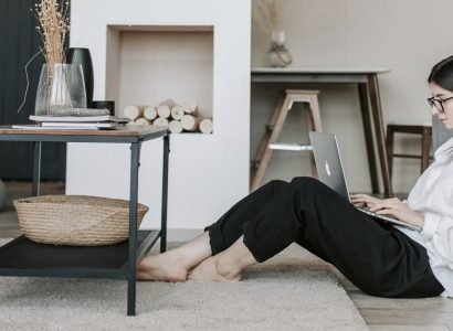 How to find your first job out of college